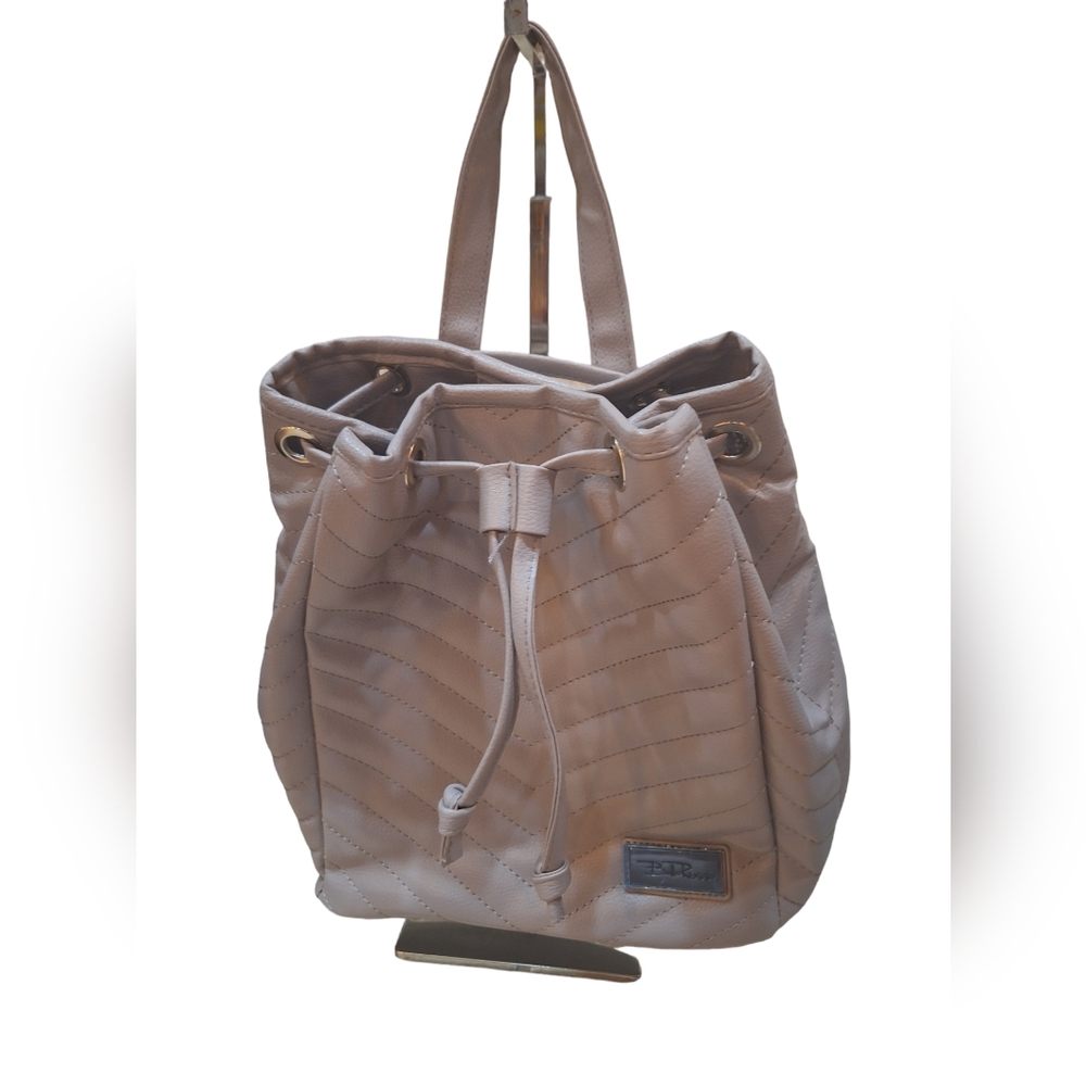 BELLA RUSSO Faux Leather Quilted Backpack Bucket Bag Purse Gray/Lilac NWOT